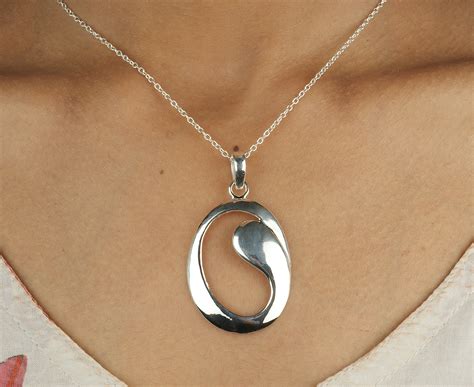 Women's Silver Designer Jewelry .